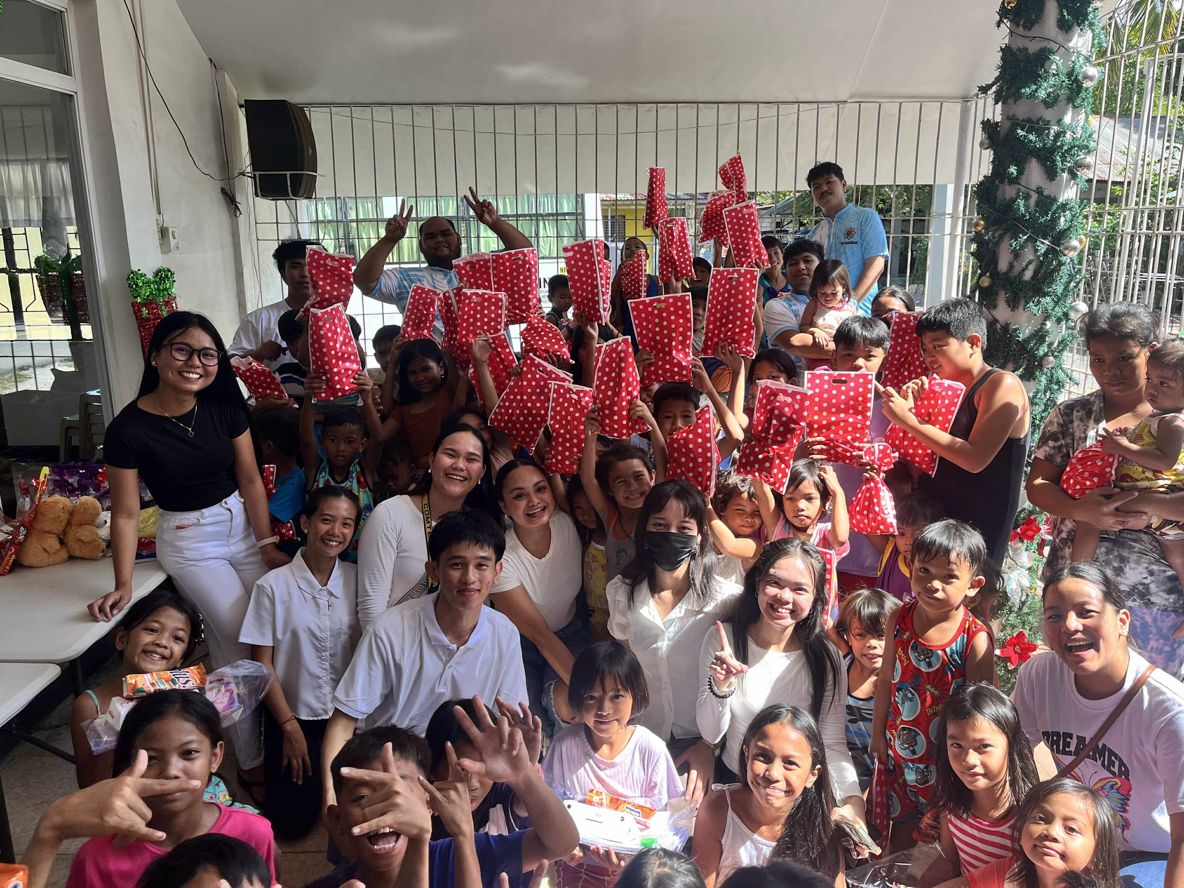 Volunteering image 1